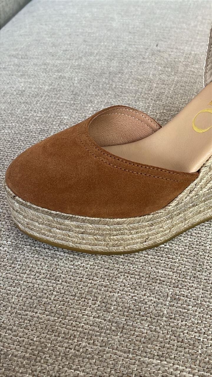 Koa Piel Brown